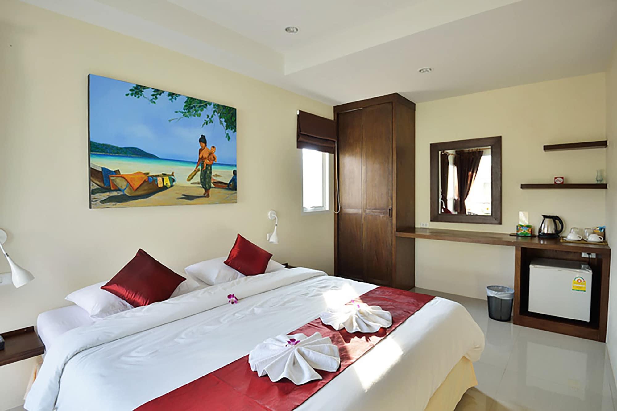 At Kamala Hotel Exterior photo